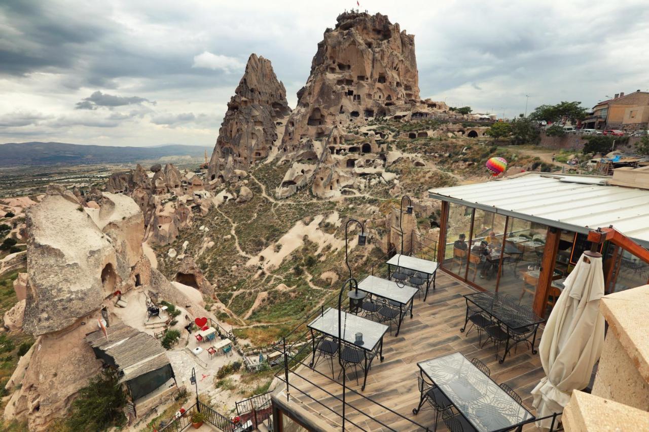 Caldera Cave Hotel